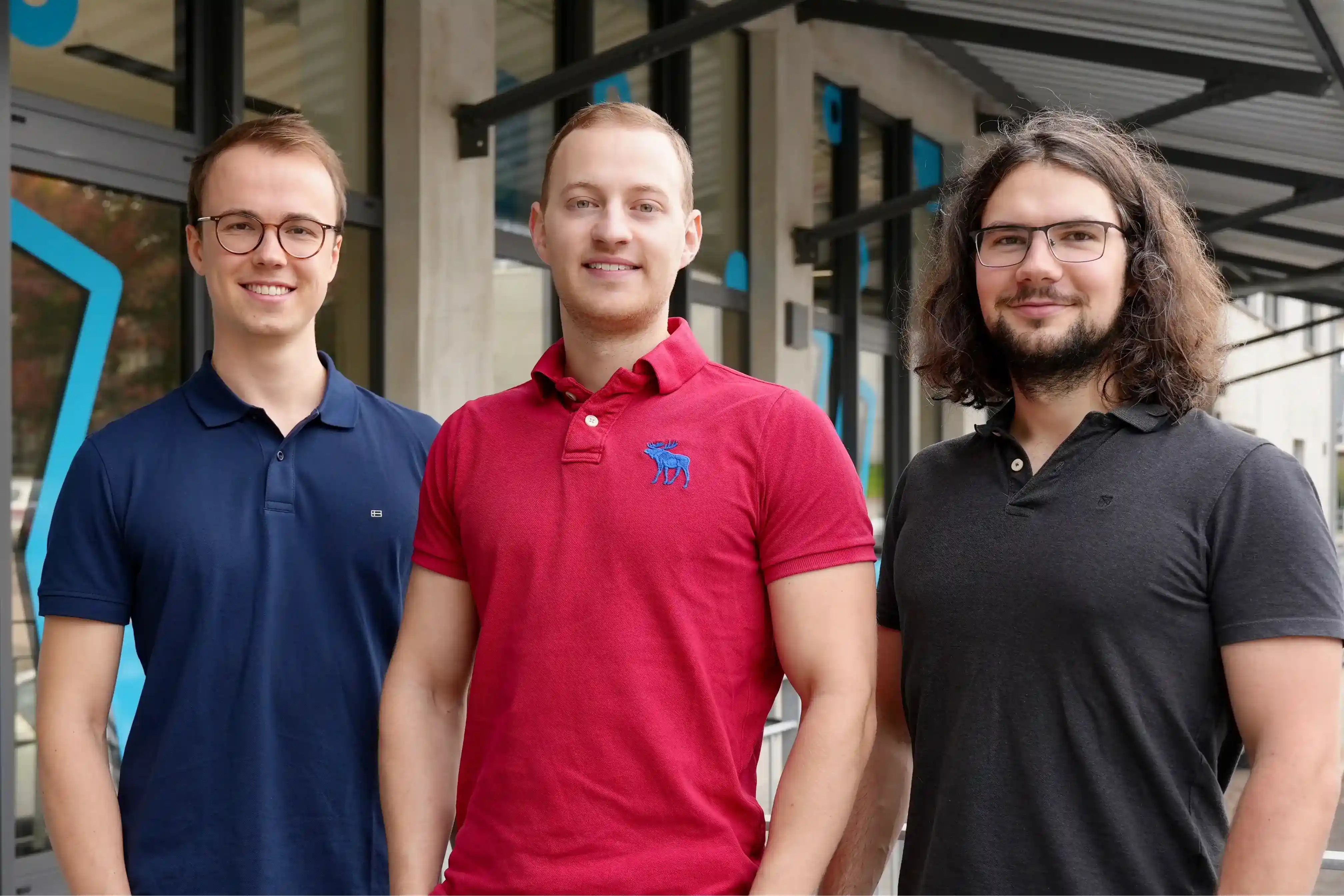 Detesia’s research team in front of the CISPA coworking space